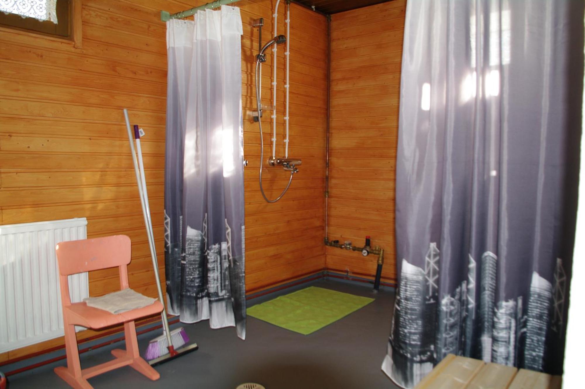 Aneen Loma Vacation And Cottages 포시오 객실 사진